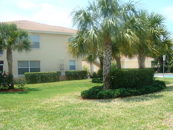 5th image of 4236 Vicenza Dr #B32