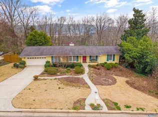 7105 Jones Valley Dr SE, Huntsville, AL 35802