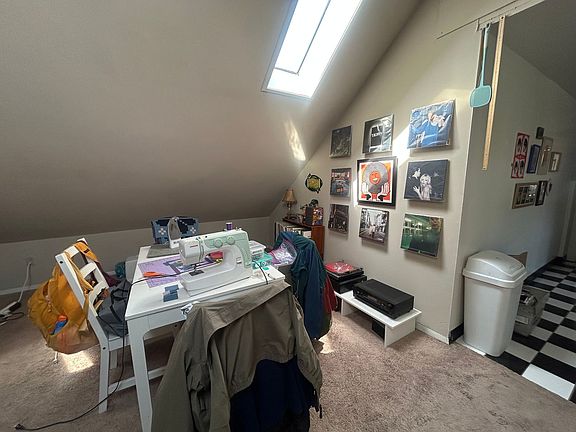4th image of 2533 N Lake Dr #2535B