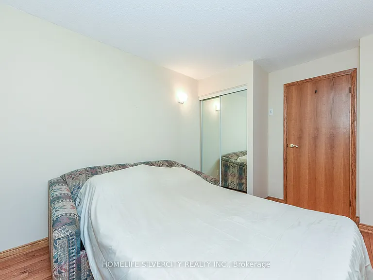 7378 Bybrook Dr — Photo 37