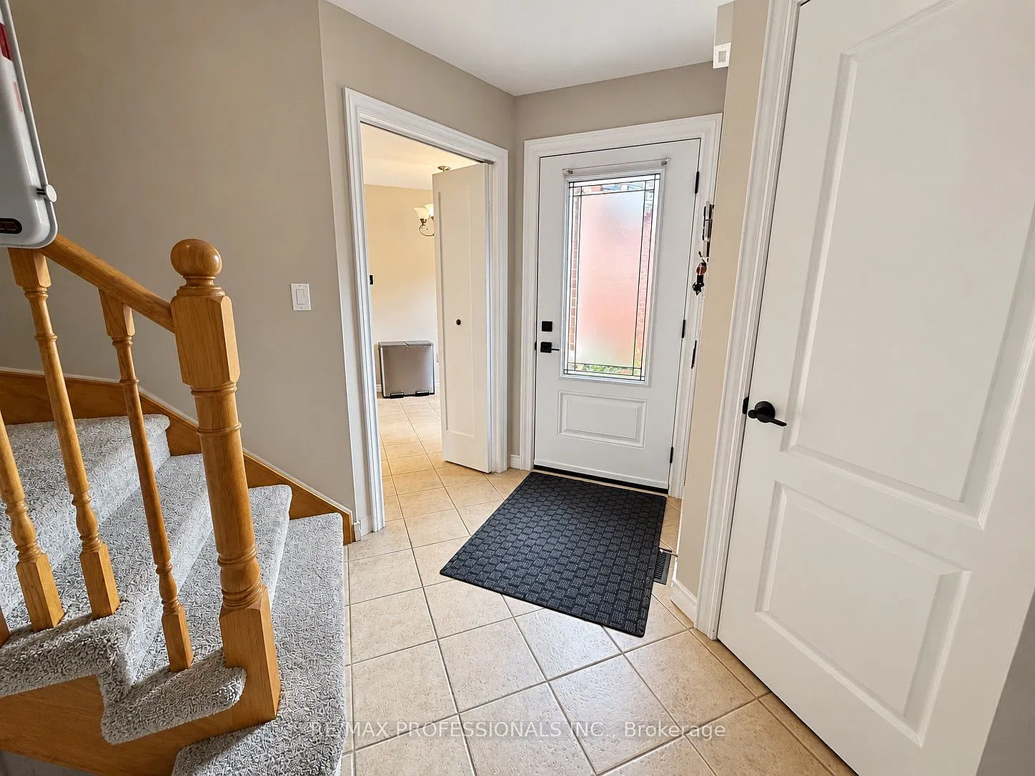 4 bed, $2,600 — Photo 3