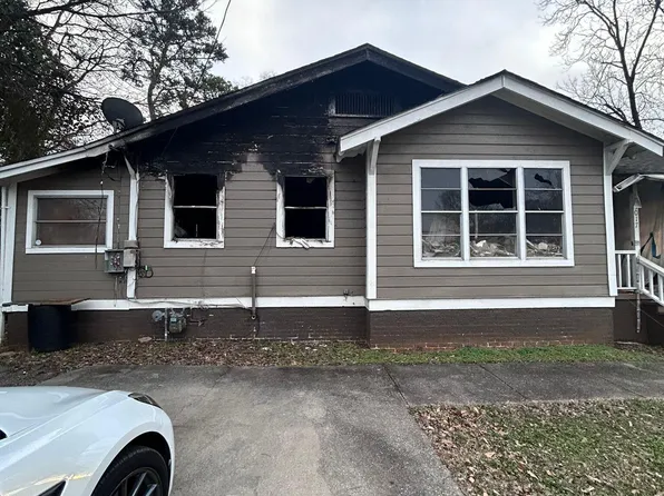 1017 Vinesville Rd, Birmingham, AL 35208