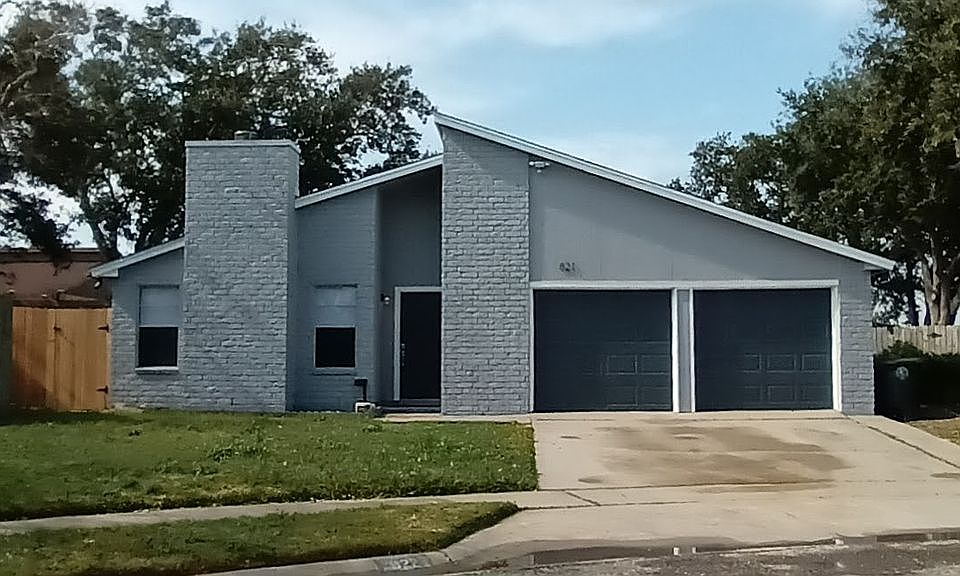 1st image of 821 Saint Columban Pl