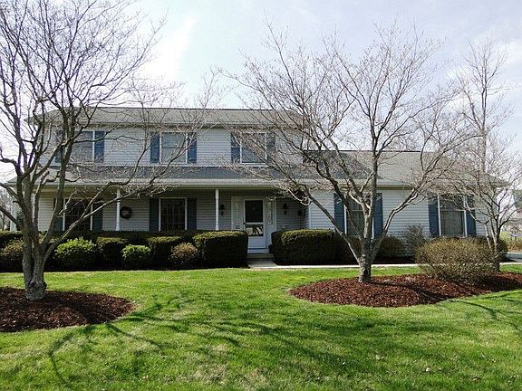 4th image of 24 Audrey Lynn Dr