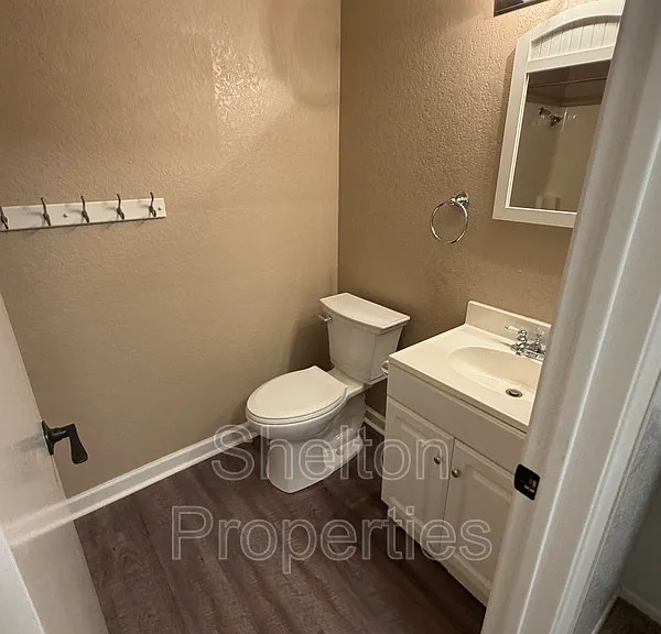 501 W Tonopah Dr #7 — Photo 23