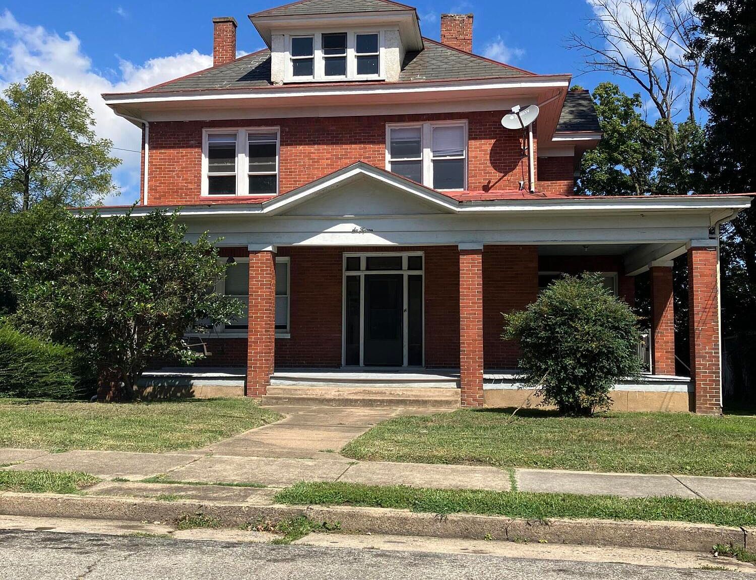 615 Day Ave SW, Roanoke, VA 24016 MLS 901727 Zillow