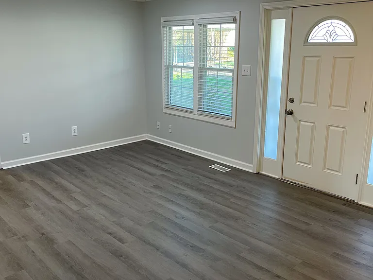 1712 Bristol Caverns Hwy — Photo 13