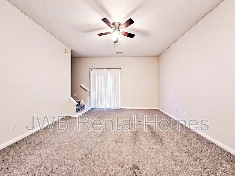 4807 Playpen Dr — Photo 6