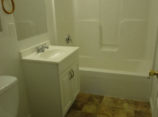 145 Cemetery Rd APT L, Plainfield, CT 06374