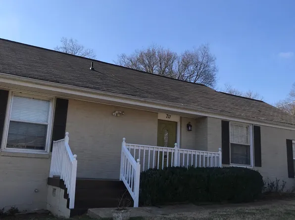 711 Canebrake Dr, Nashville, TN 37209
