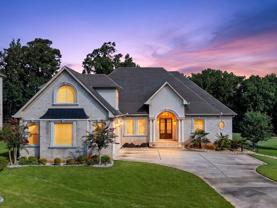 1st image of 2308 Braunsroth Ln