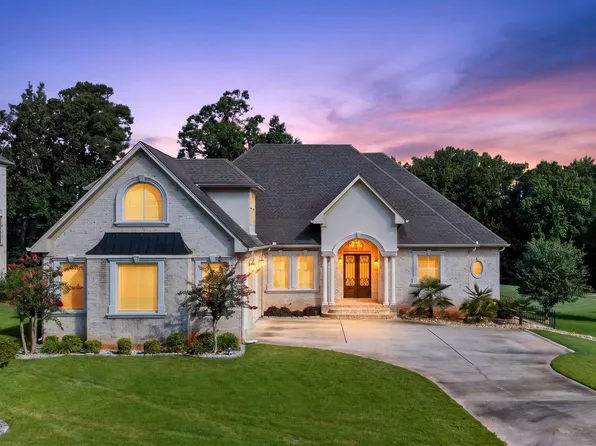 2308 Braunsroth Ln, Hampton, GA 30228