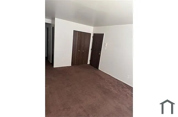Photo 2 of 7 - 35281 Lewis St #10 - Westland, MI Building Photo - 35281 Lewis St #10