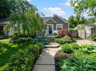 2420 Harwood Ave, Royal Oak, MI 48067