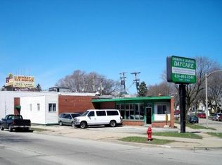 5810 W Fond Du Lac Ave, Milwaukee, WI 53218