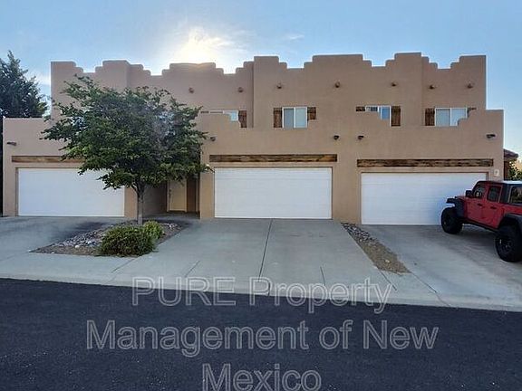 3rd image of 3004 Calla Lilly Ln