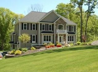 52 Bear Hill Rd, Windham, NH 03087
