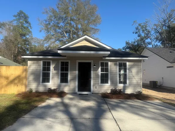 35 Broken Bow Trl, Crawfordville, FL 32327