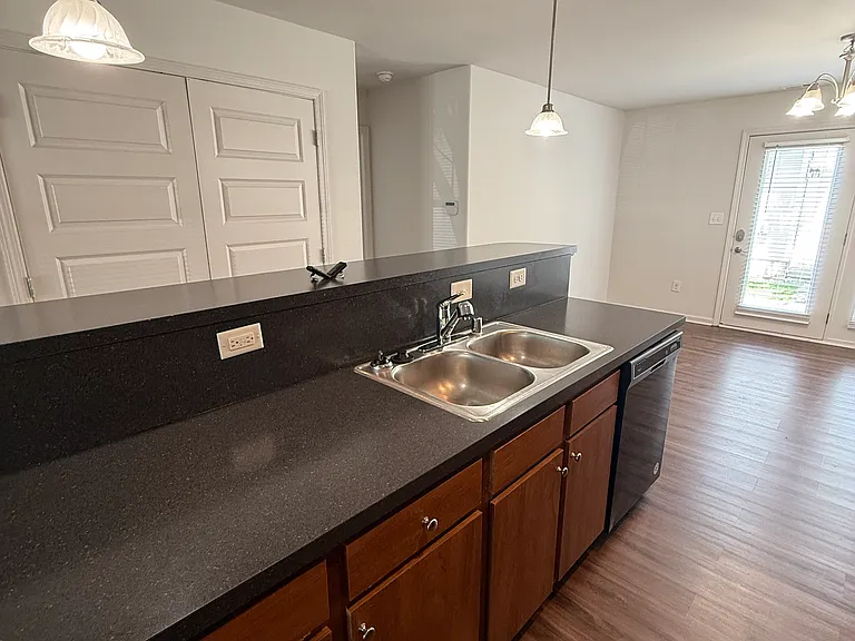 193 Laclede Ave — Photo 7