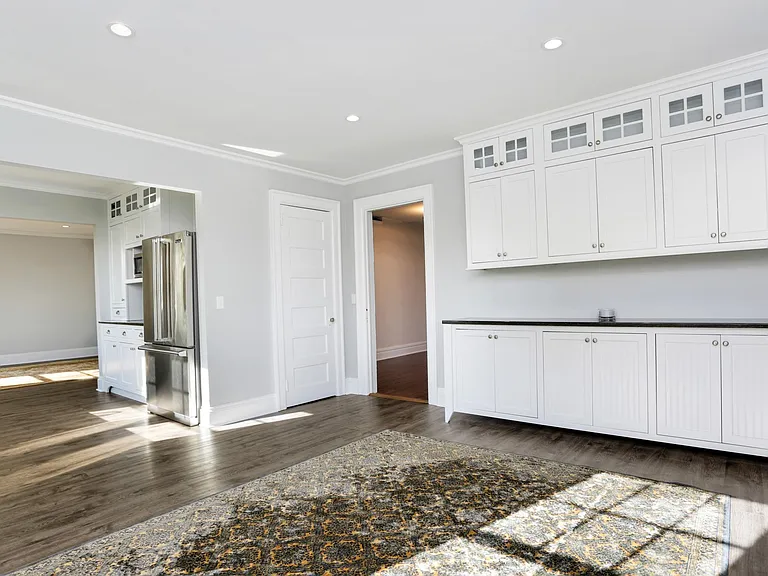 5 Lenox Dr #B — Photo 4