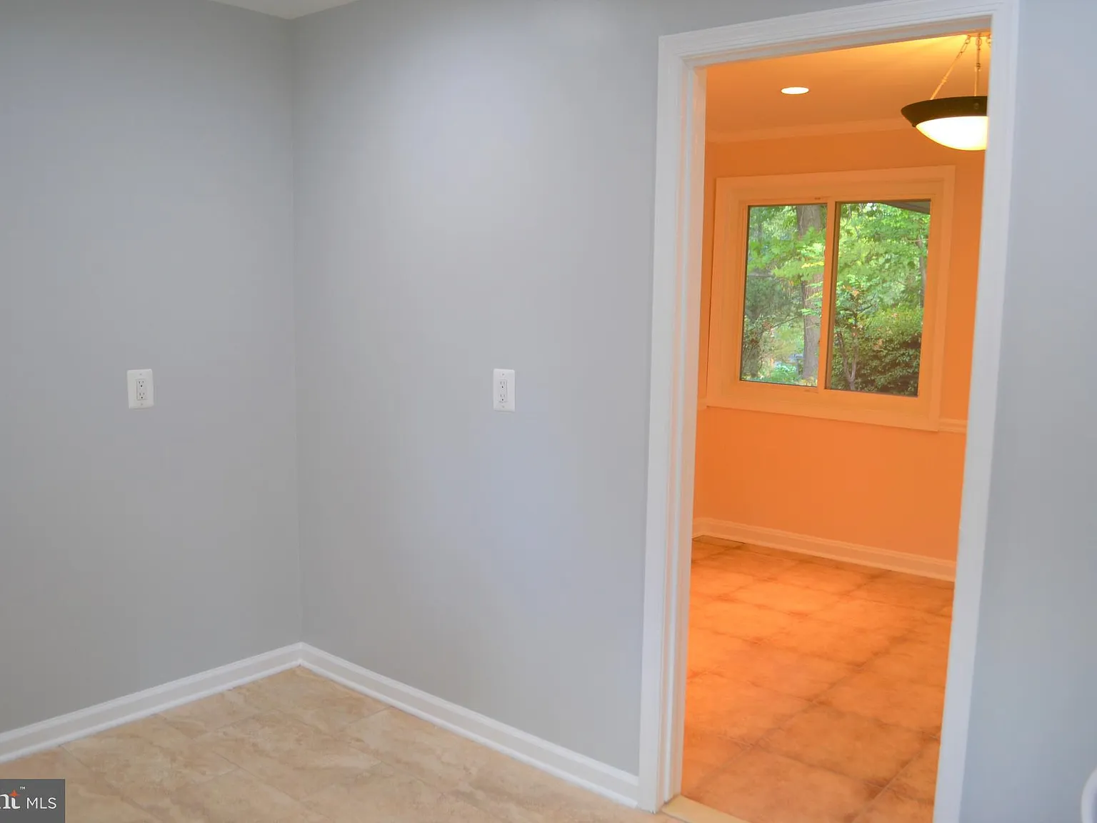 4 bed, 1970 sqft, $4,000 — Photo 3