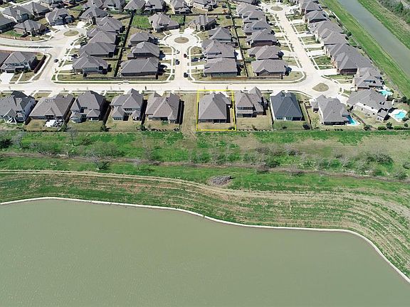 4th image of 6222 Meadow Bluff Ct