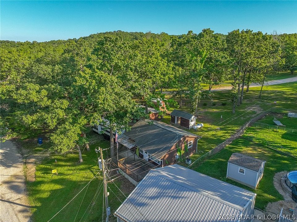 1st image of 32056 Gentry Ln