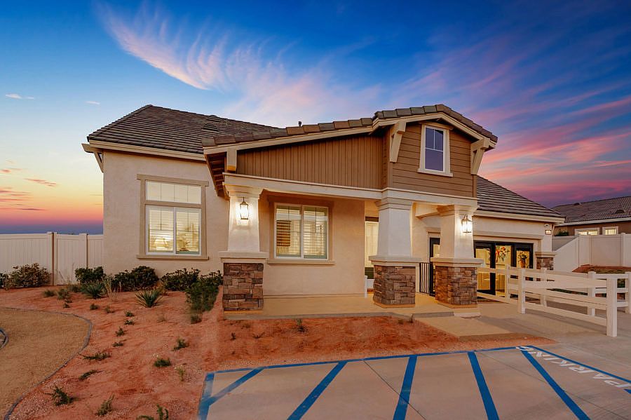 Magnolia Plan 2 Model Exterior