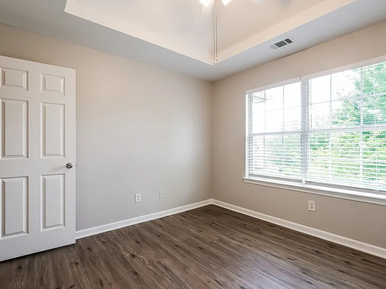 4940 Hopewell Manor Dr — Photo 14