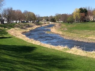 864 9th Ave SE #3, Rochester, MN 55904