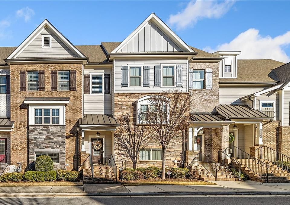 1st image of 132 Marietta Walk Trce