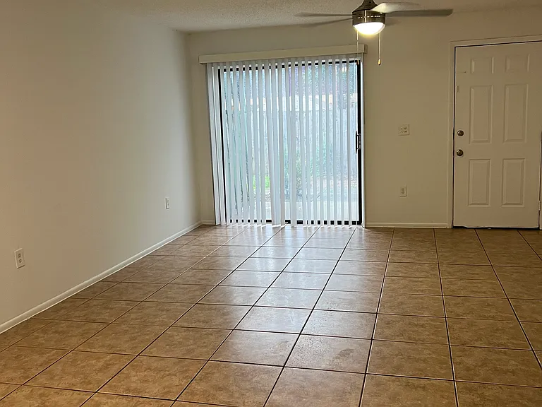 4153 Spitfire Ave #4153 — Photo 9