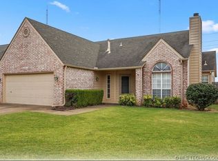 10810 E 115th Pl S, Bixby, OK 74008