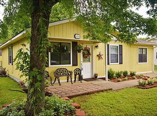 302 Marvin St, Hackett, AR 72937