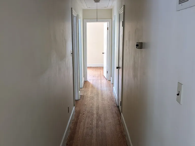 705 Woodberry Rd — Photo 16