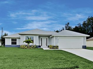 2013 SW Ember St, Port Saint Lucie, FL 34953