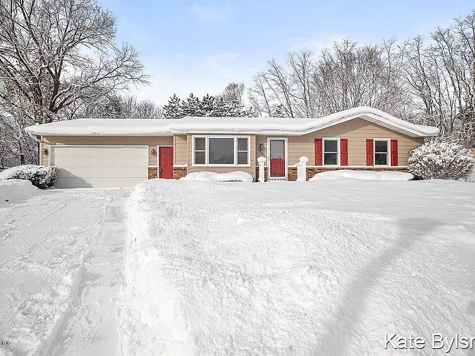 1st image of 1532 Cloverly Ct NW