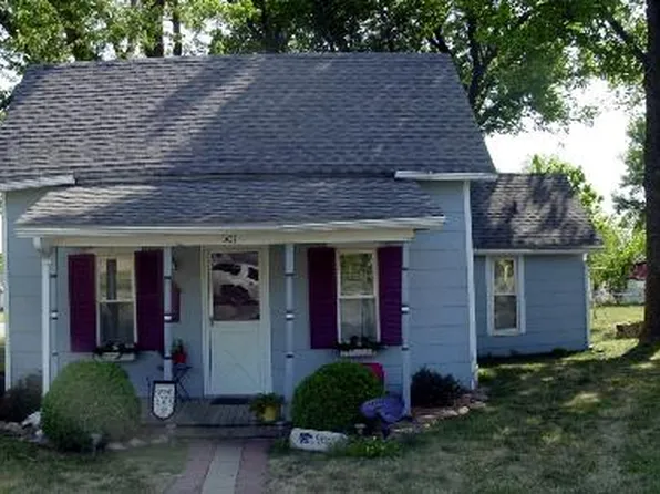 501 Elm St, Nortonville, KS 66060