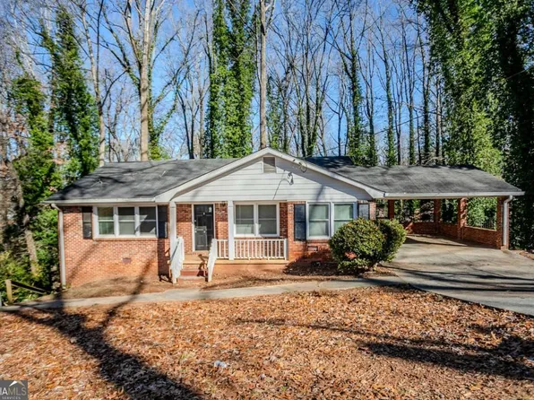 2364 Oakridge Ct, Decatur, GA 30032