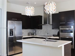 10305 NW 63rd Ter APT 102, Doral, FL 33178