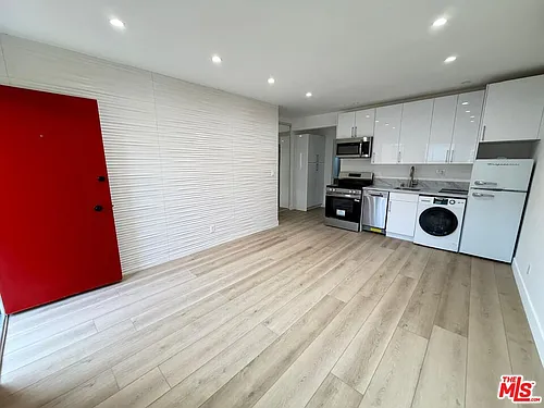 3744 Westwood Blvd #7 Photo 1