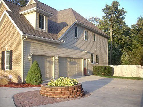 4th image of 1717 Stockbridge Dr