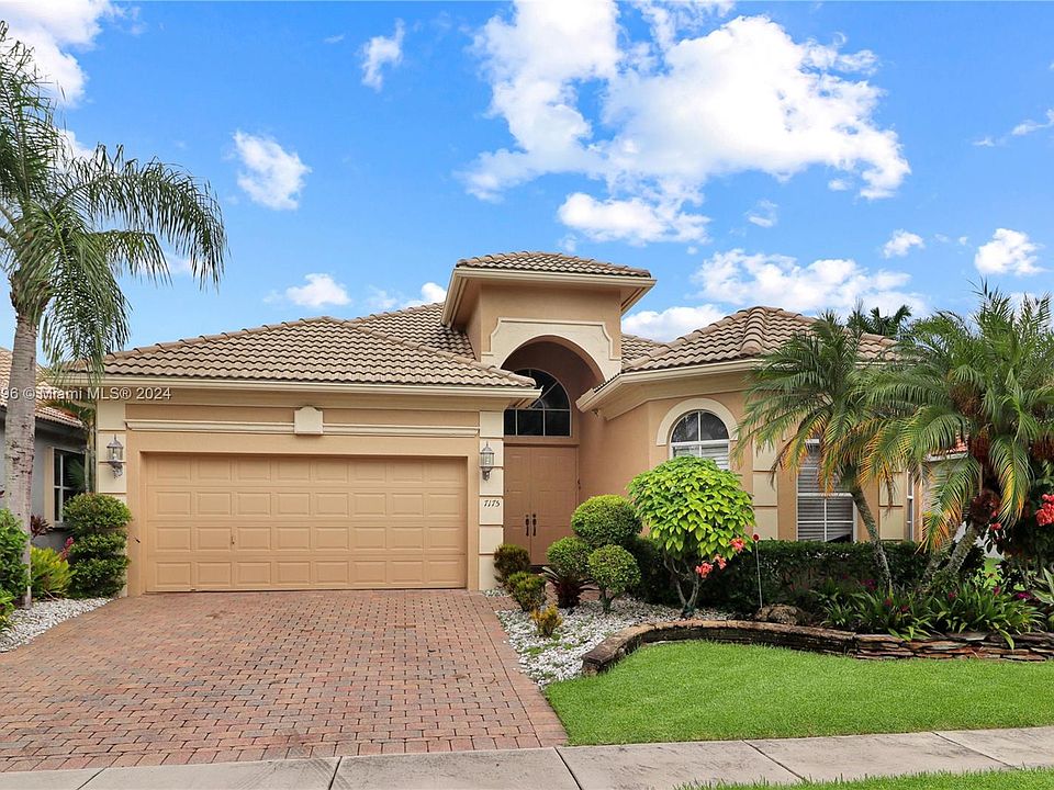 1st image of 7175 Veneto Dr