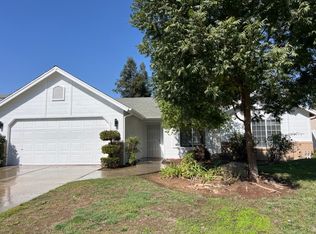 4716 W Calimyrna Ave, Fresno, CA 93722