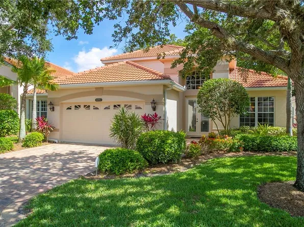8892 Ventura WAY, NAPLES, FL 34109