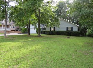 157 Old Hampton Way, Hampton, GA 30228