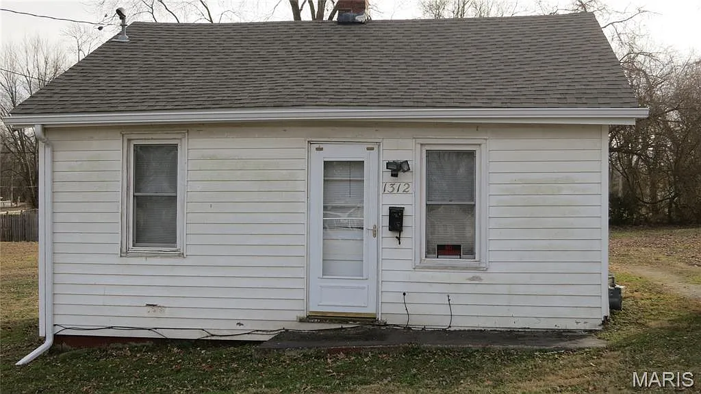 1312 3rd St photo 1
