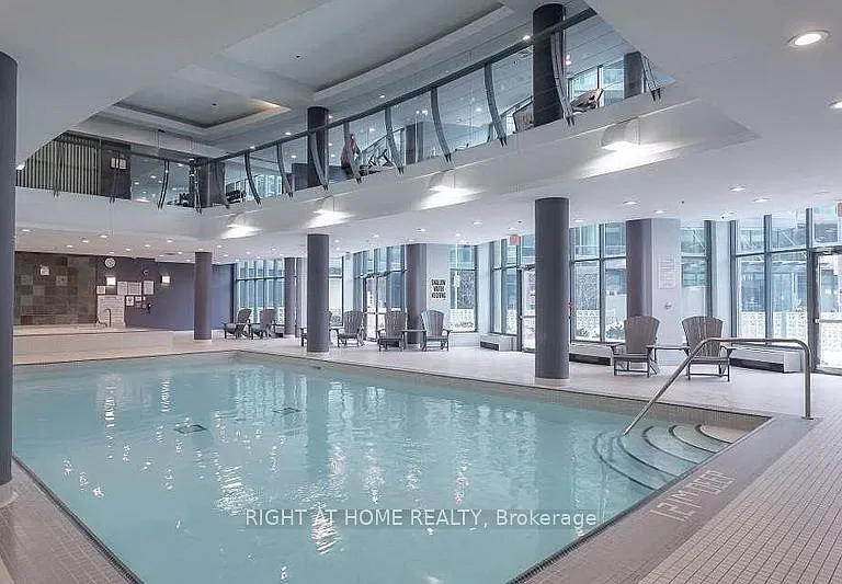 219 Fort York Blvd #3307 — Photo 12