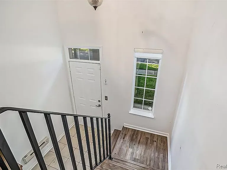 13439 Forest Ridge Blvd — Photo 2