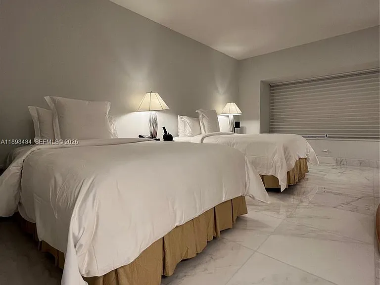 1435 Brickell Ave #3307 — Photo 32
